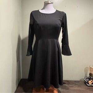 Black Old Navy Dress with Flared Sleeves